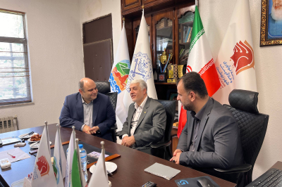 تفاهم نامه همکاری شهرداری رضوانشهر و دانشگاه خواجه نصیر در دفتر شهردار امضا شد