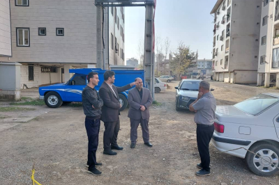 بازدید شهردار و دادستان رضوانشهر از پروژه سپتیک  گذاری مجتمع مسکونی طلوع فجر